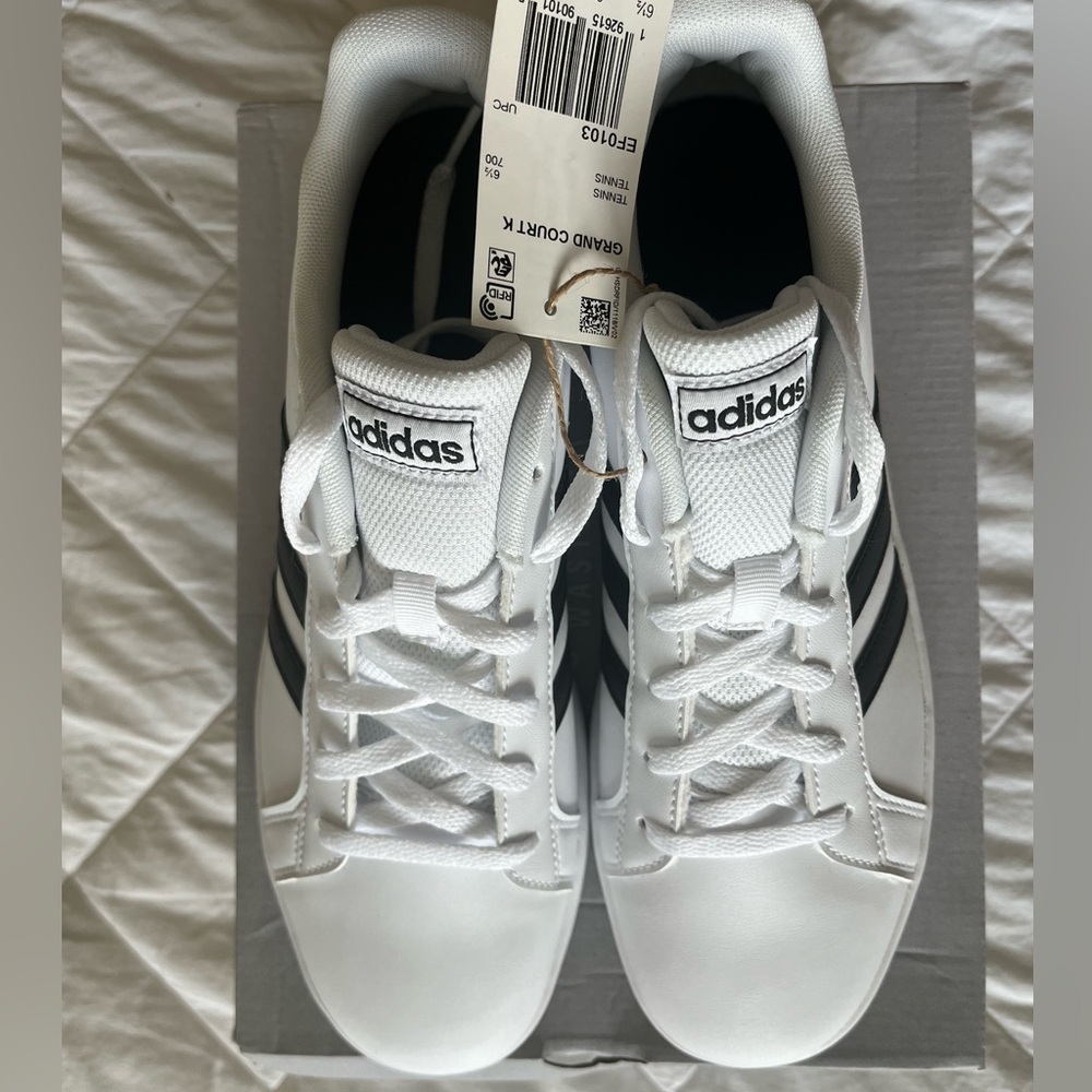 Adidas Grand Court K, White w black stripes, Mens size 7 BNWT - Picture 4 of 9
